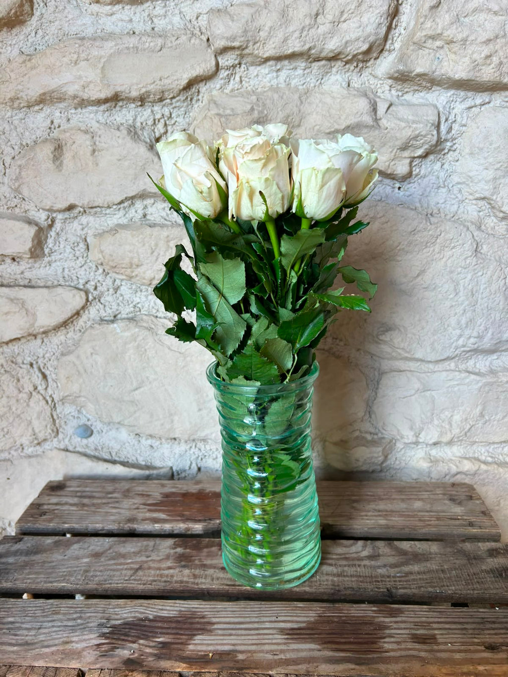 Rose 'Charmant' (Creme) – Die zeitlose Eleganz in edlem Elfenbein für klassische Hochzeitskreationen (10er-Bund / 40 cm)
